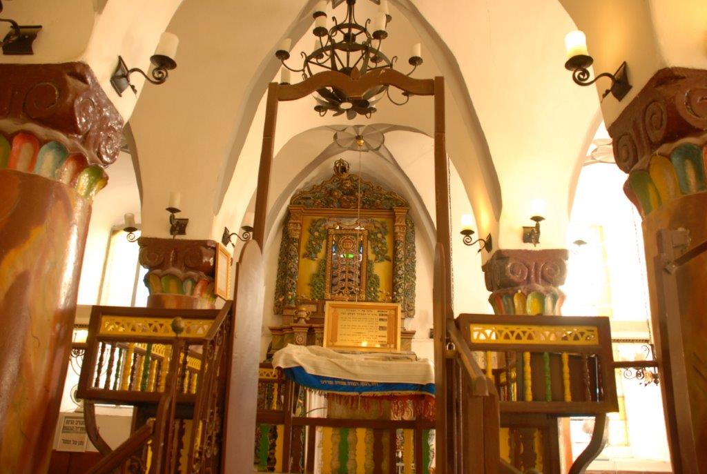 THE SEPHARADI ARI SYNAGOGUE